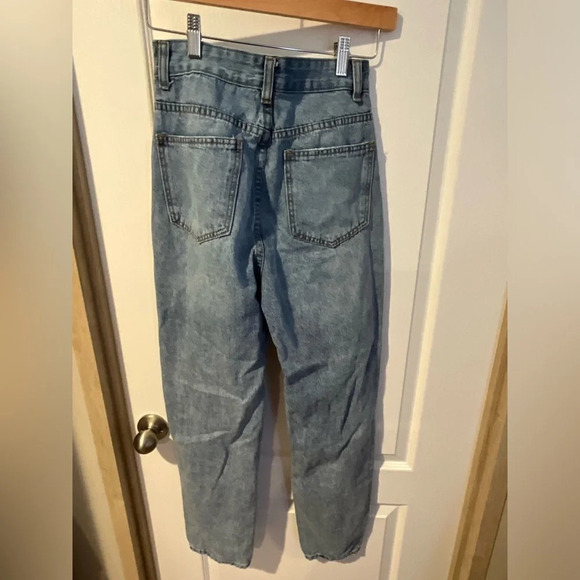 SHEIN jeans with factory holes and distressing, size XS. - Picture 3 of 5